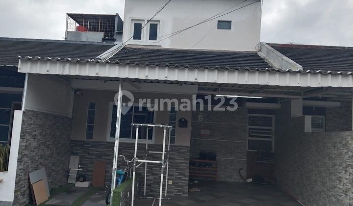 Nice House Ready to Live In Cileunyi Complex, Near UIN Campus, Telkom, Summarecon Mall, on Soekarno Hatta, Cileunyi, Cibiru, East Bandung. 1