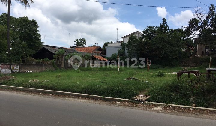 Tanah Kontur Rata Siap Bangun, Cocok untuk Bisnis Kost, Invest, Lokasi Strategis, di Jatinangor, Sumedang, Bandung Timur