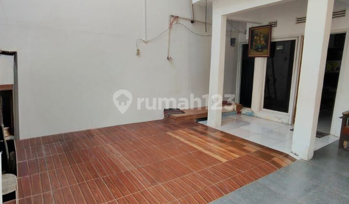 Rumah Bagus 2Lantai Siap Huni Dalam Komplek Cibiru, Lokasi Strategis, Dekat Mesjid Al Jabar, Tol Summarecon,Summarecon Mall,Univ Telkom, Uin,Upi, di Cibiru, Cileunyi, Soekarno Hatta, Bandung Timur Rumah Bagus 2Lantai Siap Huni Dalam Komplek Cibiru, Lokasi Strategis, Dekat Mesjid Al Jabar, Tol Summarecon,Summarecon Mall,Univ Telkom, Uin,Upi, di Cibiru, Cileunyi, Soekarno Hatta, Bandung Timur
