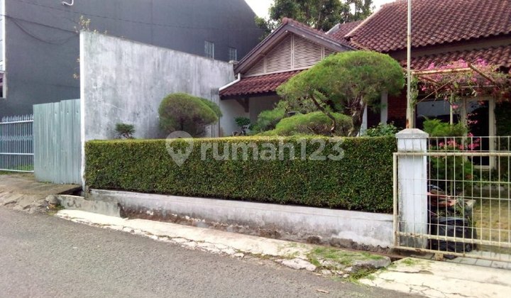 Nice 2-Storey House Ready to Occupy, Inside Cigadung Complex, Near Widyatama Campus, Unpar, ITB, in Cigadung, Dago Wing, Cikutra, Bandung 2