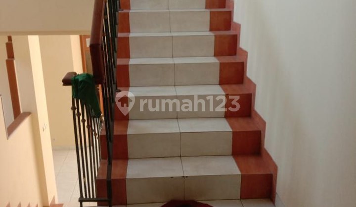 Rumah Bagus Siap Huni 2Lantai Lokasi Strategis Dekat Tol Pasteur, Mall Btc,Bandara Husein, Stasion Kereta Api,Paskal 23, di Pasteur, Pajajara, Cicendo,Bandung Kota 2