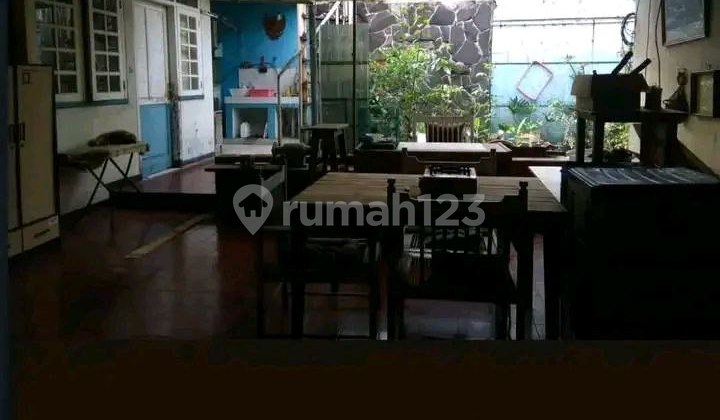 Rumah Bagus Siap Huni Cocok untuk Tempat Tinggal, Kos Kosan,Caffe, Kantor, Lokasi Strate Dekat Kampus Widyatama, Itb, Unikom, Ypkp, Unisbi, di Cikutra, Cigadung,Awiligar, Bandung Utara, Bandung Kota