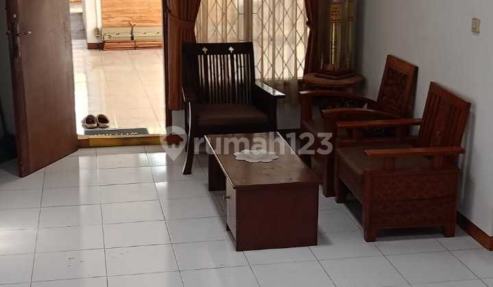 Rumah Bagus Siap Huni 1Lantai, Cocok Utuk Tempat Tinggal, Kantor, Dilokasi Strategis , Dekat Tol Buah Batu, Summarecon Mall, di Buah Batu, Gedebage, Margaasih, Rancabolang, Bandung Timur, Bandung Tengah Rumah Bagus Siap Huni 1Lantai, Cocok Utuk Tempat Tinggal, Kantor, Dilokasi Strategis , Dekat Tol Buah Batu, Summarecon Mall, di Buah Batu, Gedebage, Margaasih, Rancabolang, Bandung Timur, Bandung Tengah