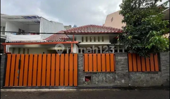 RUMAH MEWAH SIAP HUNI FULL FURNISH DI CIJAGRA, LOKASI STRATEGIS, DEKAT SEKOLAH, KAMPUS, GRIYA BUBAT, DI CIJAGRA, LENGKONG, BUAH BATU, BANDUNG KOTA 2