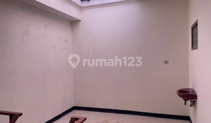 Good 2-Story House Ready to Occupy, Strategic Location Near Al Islam Hospital, UIN, Unisbi, Summarecon Mall, Al Jabar Mosque in Riung Bandung, Soekarno Hatta, Rancasari, Gedebage, East Bandung, Bandung City. 2