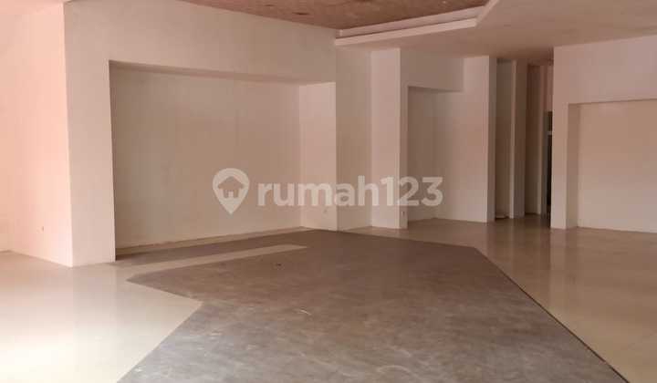 RUMAH KOMERSIL LOKASI STRATEGIS TENGAH KOTA, COCOK UNTUK KANTOR, USAHA, CAFFE, BIMBEL, DEKAT ALUN" BANDUNG, ITB, UNPAR, UNPAS, UNISBA, BIP, KING MALL, BEC, DI SAYAP RIAU, BANDUNG KOTA RUMAH KOMERSIL LOKASI STRATEGIS TENGAH KOTA, COCOK UNTUK KANTOR, USAHA, CAFFE, BIMBEL, DEKAT ALUN" BANDUNG, ITB, UNPAR, UNPAS, UNISBA, BIP, KING MALL, BEC, DI SAYAP RIAU, BANDUNG KOTA