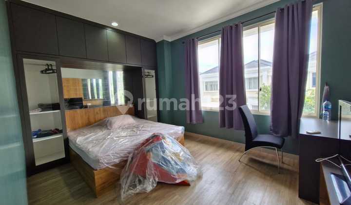 Sell Furnished Nice House Ready to Occupy in Gading Serpong