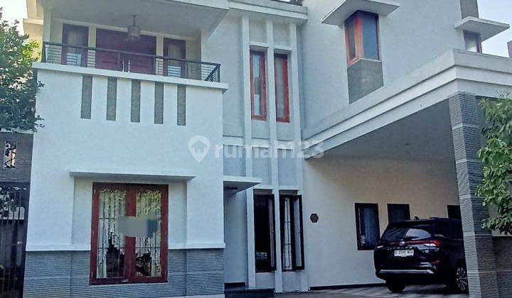 Jual Rumah Mewah Di Taman Telaga Golf Bsd 1