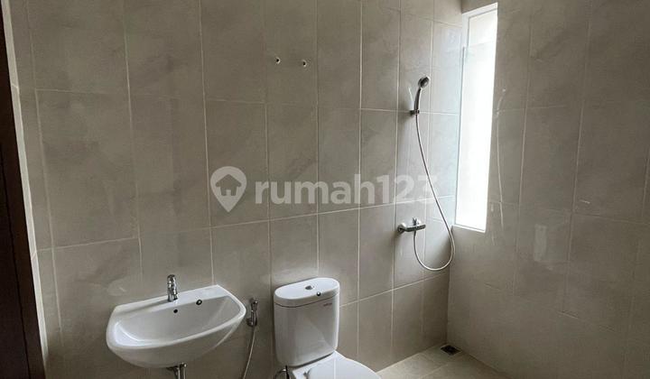 Di Sewakan Rumah Siap Huni Non Furnish Dkt Aein Mall Bsd Di Sewakan Rumah Siap Huni Non Furnish Dkt Aein Mall Bsd