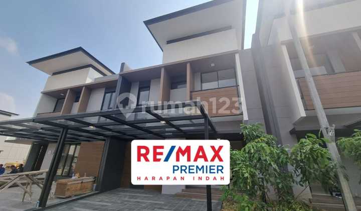 For rent, fully furnished house in Summarecon Bekasi, Bekasi. For rent, fully furnished house in Summarecon Bekasi, Bekasi.