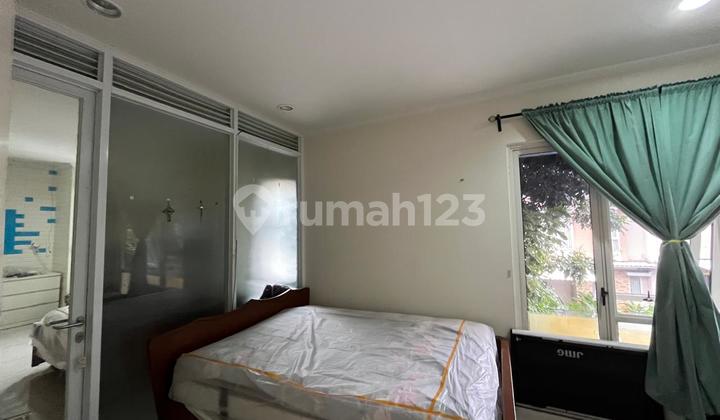 For rent: House in Thomson Gading Serpong Cluster, semi-furnished and ready to occupy. 2