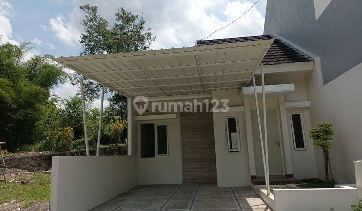 . Dijual Rumah Cantik Termurah Di Prambanan  1