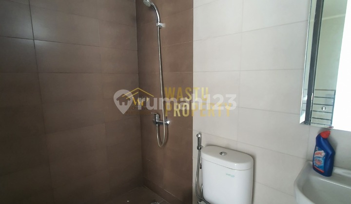 Rumah hook harga murah di Summarecon Bekasi Rumah hook harga murah di Summarecon Bekasi