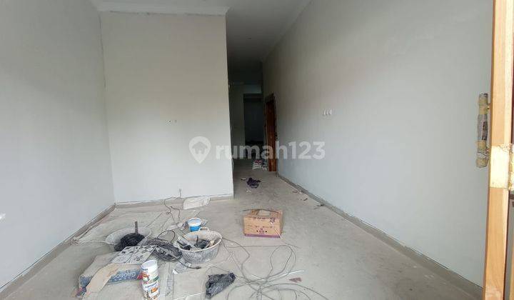 Rumah Cantik Minimalis 8 Menit Ke Kampus Uii 2