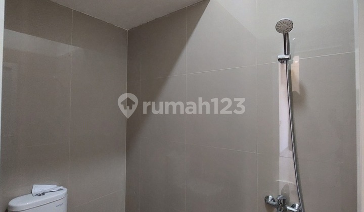  RUMAH MEWAH 2 LANTAI, DEKAT RSUD PRAMBANAN DI MADUREJO 2