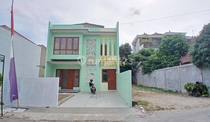 Dijual Rumah Mewah Dekat Kampus Akademi Teknik Piri 1