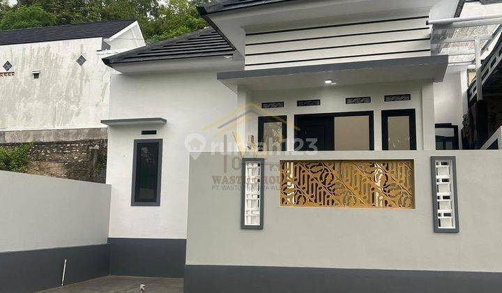 RUMAH SIAP HUNI MURAH DEKAT ALUN-ALUN PASEBAN BANTUL 1