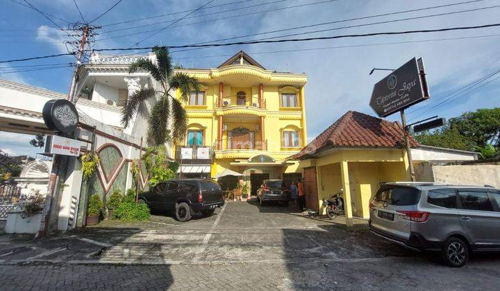 Hotel Cantik Dijual Cepat 5 Menit Dari Amplaz 1