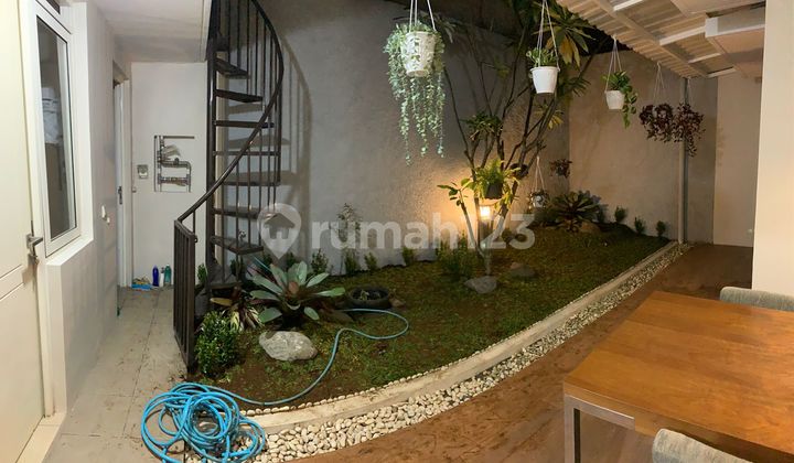 Jual Nego Rumah Minimalis Modern Furnished Kota Baru Parahyangan 2