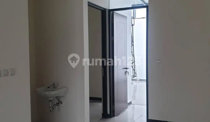 Sewa Murah Rumah Baru di Taman Kopo Indah 5 Sherwood Bandung 2