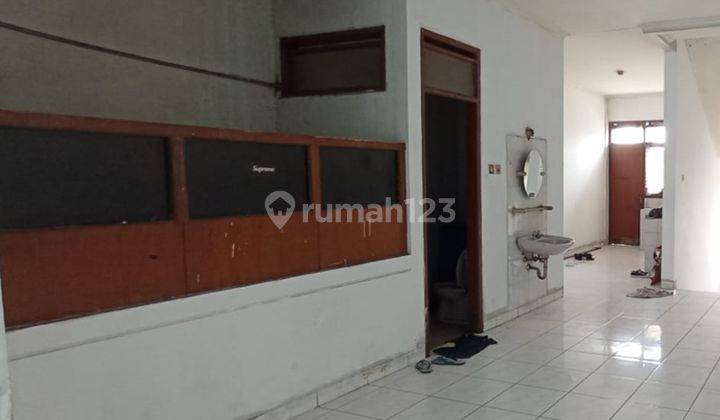 Ruko 3 Lantai Jalan Dewi Sartika Strategis di Pusat Kota Bandung 1