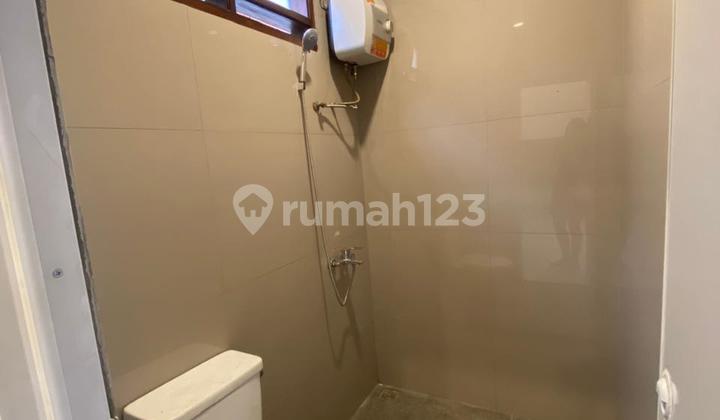 Ready-to-Occupy Home, Guaranteed Comfortable Living in Premium Location, Taman Holis Indah Bandung 2