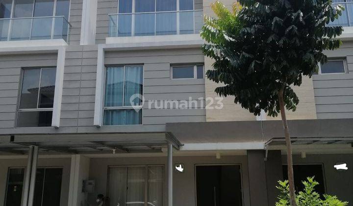 DIJUAL TERMURAH RUMAH MINIMALIS 3 LANTAI 6x12,5 DI GOLF ISLAND 1