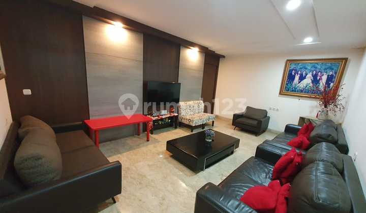 Dijual Rumah Mewah Luas 308 M2 Taman Meditteranean Lippo Karawaci 2