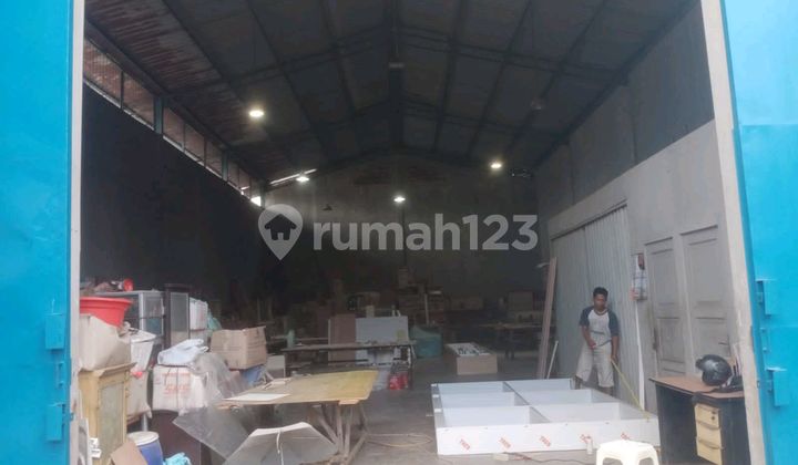 Dijual Cepat! Gudang Siap Pakai Luas 648 M2 di Kapuk Kamal Indah