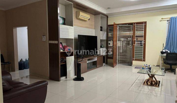 Dijual Murah! Rumah Siap Huni 2 Lantai 8x18 Puri Gardenia 1