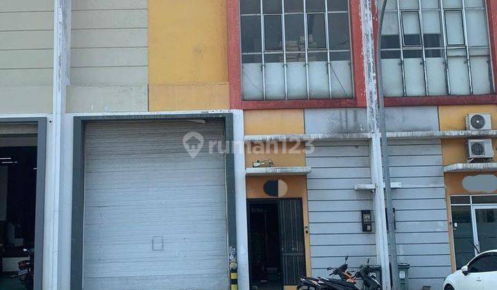 Dijual Murah!gudang Siap Pakai Luas 324 M2 Bizpark Daan Mogot 1