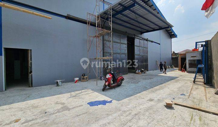 DIJUAL CEPAT! GUDANG BARU LUAS TANAH 915 M2 DI KAMAL MUARA 2