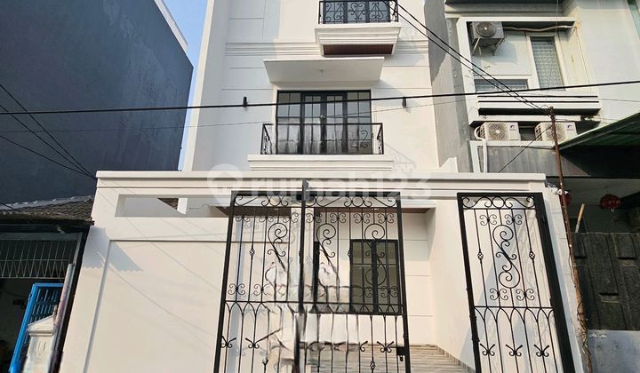 Dijual Rumah Brand New Muara Karang 3 Lantai Ukuran 6x15