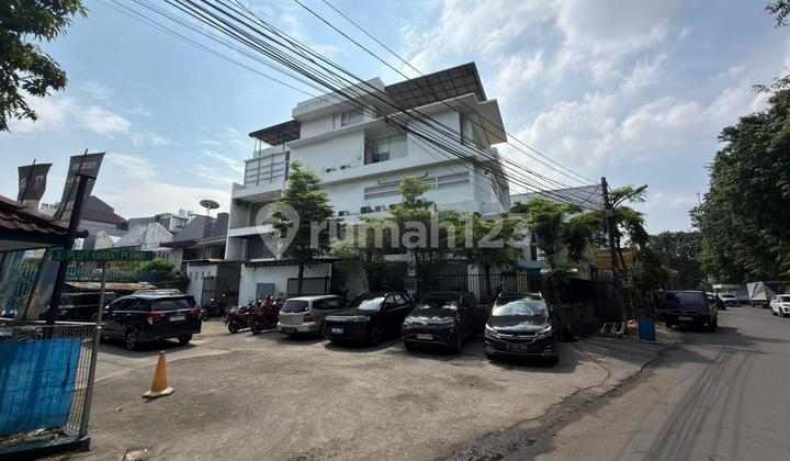 Minimalist Muara Karang Shop House 339m2 Business Place Office 4 Floors 2