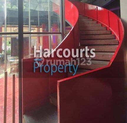 Dijual cepat bangunan ex Cafe / restoran  1
