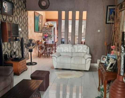 Rumah Dalam Cluster 2 Lantai Siap Huni Bagus Luas Tanah 105m SHM Lingkungan Nyaman Di Harmoni Harapan Indah, Bekasi Rumah Dalam Cluster 2 Lantai Siap Huni Bagus Luas Tanah 105m SHM Lingkungan Nyaman Di Harmoni Harapan Indah, Bekasi