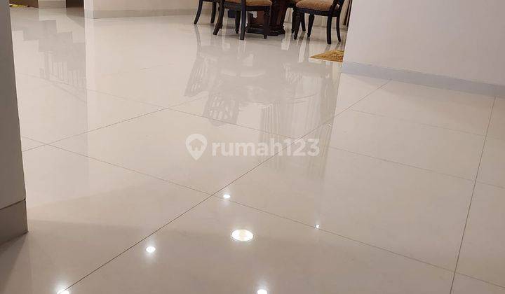 Jual Cepat Rumah Mewah 2 Lantai Siap Huni Bagus Bersih Terawat Luas Tanah 292m Semi Furnished SHM di Pulomas, Jakarta Timur 2