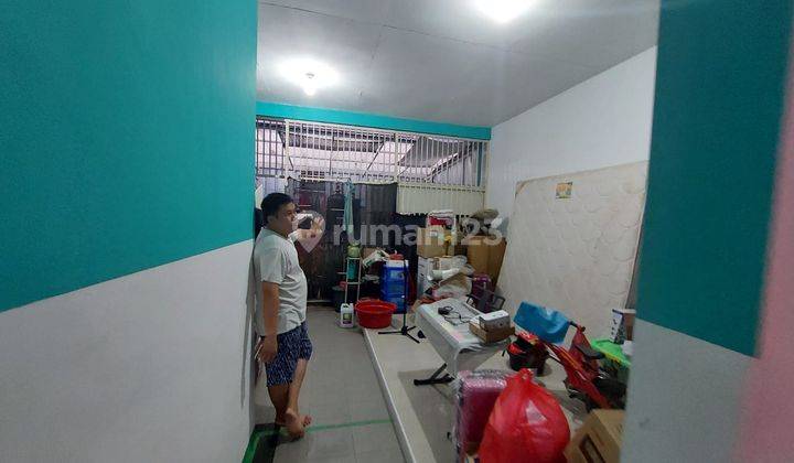 Ruko Harmoni 3 Lantai Rapi Bagus Sudah Renov Siap Usaha di Harapan Indah, Bekasi 2