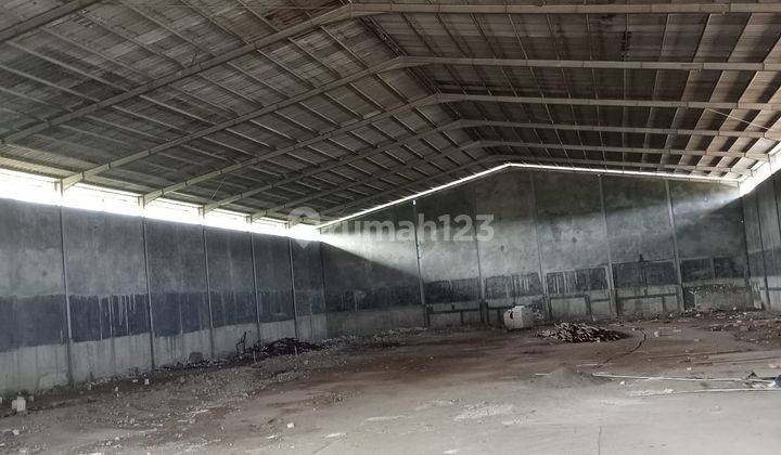 Disewakan Gudang Lt 2.100 M Lb 2100 Bagus Siap Pakai di Bantar Gebang, Bekasi  2