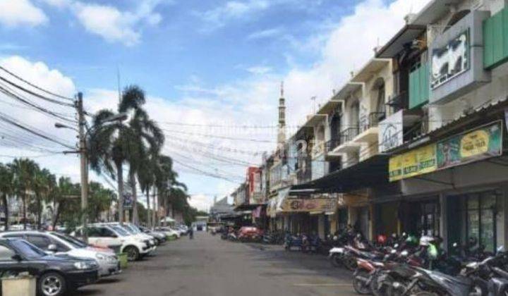 Ruko Bulevard Hijau 2 Lantai Bagus Lokasi Strategis Depan Jalan Raya Utama SHM di Harapan Indah, Bekasi  2