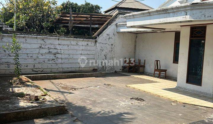 Dijual Rumah Tua  2 Lantai Hitung Tanah Luas 376m SHM Lokasi Dekat Pintu Toll, Stasiun Dan Terminal di Pulogebang, Jakarta Timur 2