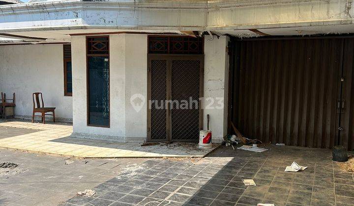 Dijual Rumah Tua  2 Lantai Hitung Tanah Luas 376m SHM Lokasi Dekat Pintu Toll, Stasiun Dan Terminal di Pulogebang, Jakarta Timur 1