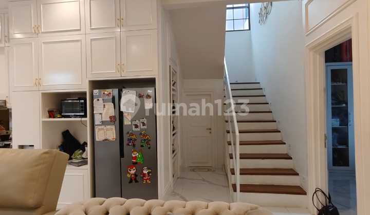 RUMAH BAGUS SIAP HUNI 2LT DI KOMPLEK PULOMAS JAKARTA TIMUR 2