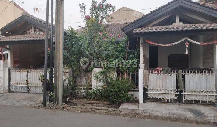 Dijual Murah Rumah Tua Rumah Bahan Hitung Tanah Luas 310m SHM di Penggilingan, Jakarta Timur 1