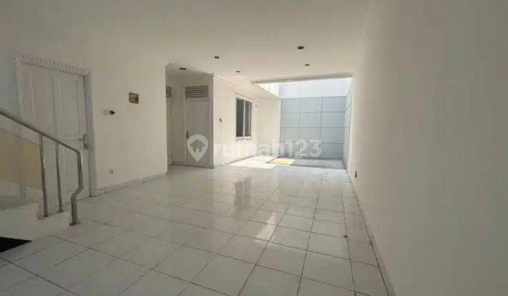 Jual Murah Rumah 2 Lantai Siap Huni Bagus Luas Tanah 120m SHM di Taman Moderen Cakung Pulogebang, Jakarta Timur 2