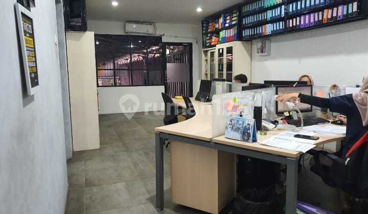 Ruko Gandeng Siap Pakai di Dekat Kantor Walikota Penggilingan Jakarta Timur 2