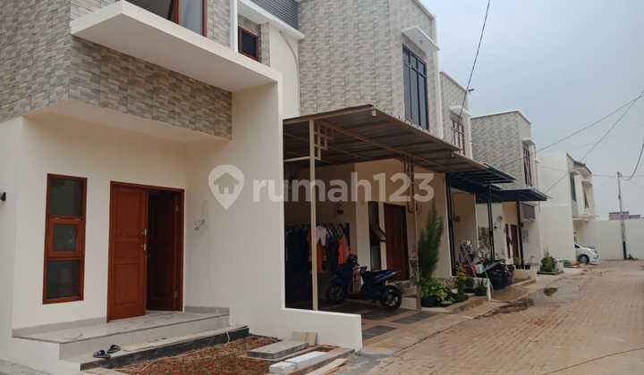 House in Dipondok Karya, Pondok Aren, South Tangerang