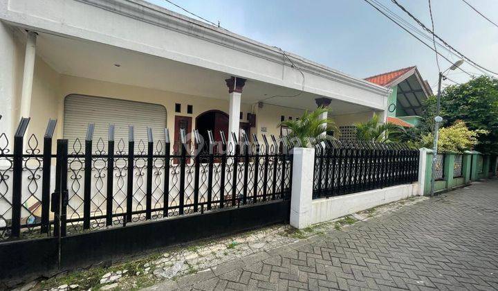 Turun harga rumah di Komplek larangan indah Tangerang  1