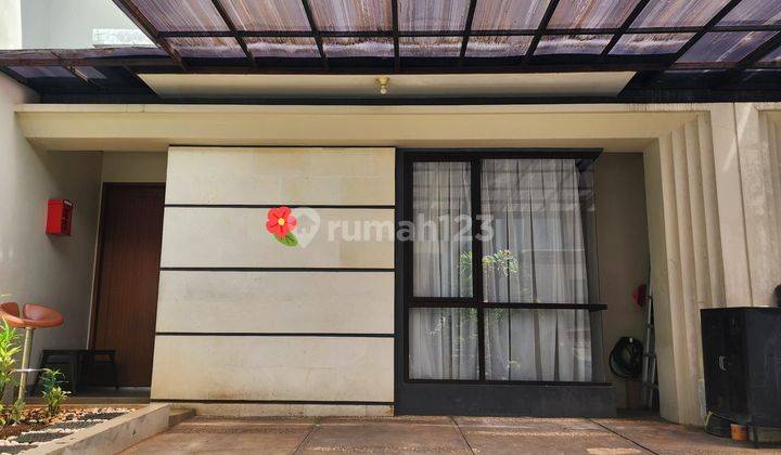 Rumah di Discovery residance Tangerang Selatan  1