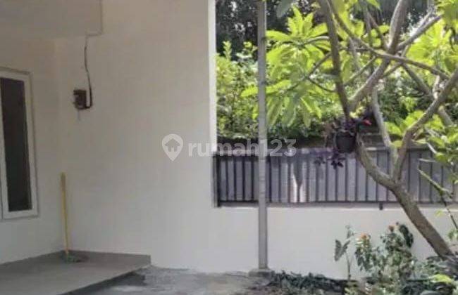 Rumah Dikomplek Departemen Kesehatan Pondok Cabe Tangerang Selatan  1